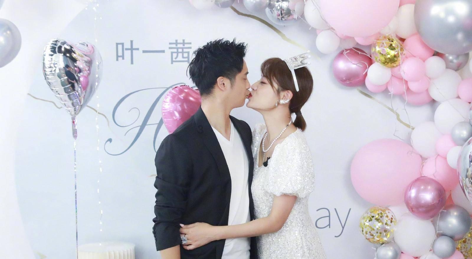 比特币跌破3.9万美元 美股三大期指涨跌不一