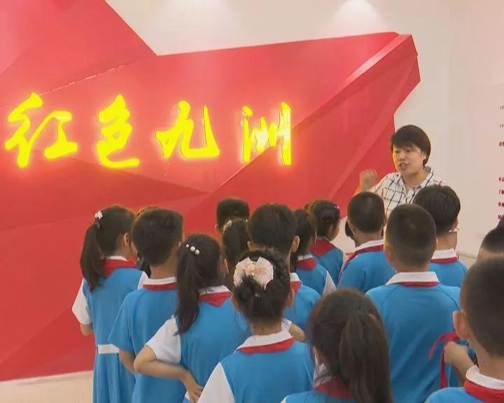 四季时尚的沫沫